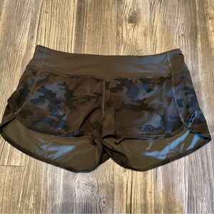 lululemon camo speed short size 10